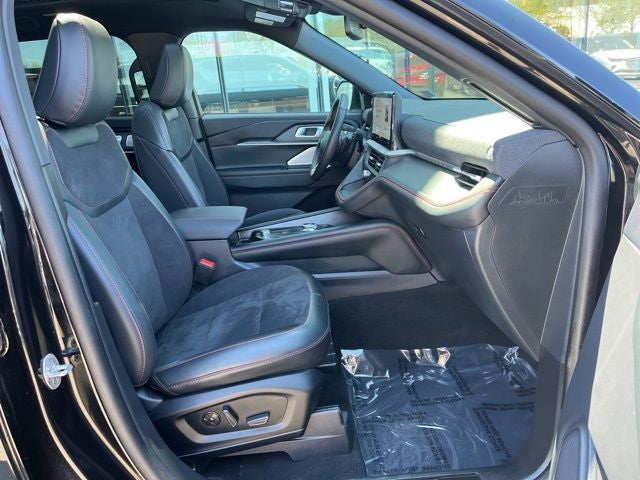 2025 Ford Explorer ST 4WD | Pano Roof | Sun & Sound | 13.2" Touchscreen