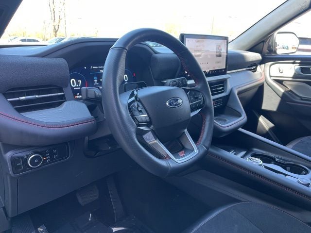 2025 Ford Explorer ST 4WD | Pano Roof | Sun & Sound | 13.2" Touchscreen