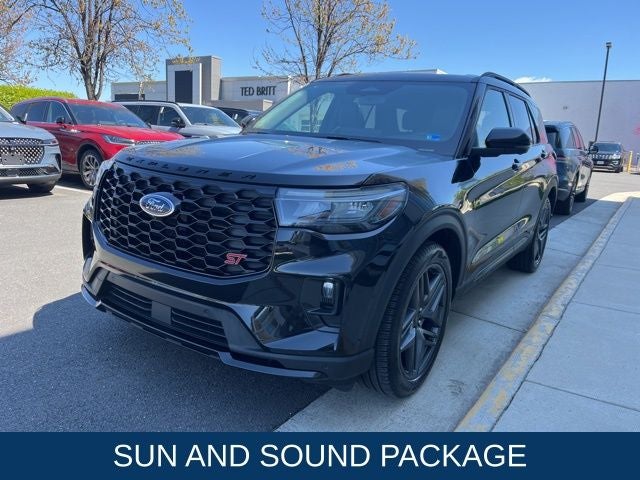 2025 Ford Explorer ST 4WD | Pano Roof | Sun & Sound | 13.2" Touchscreen