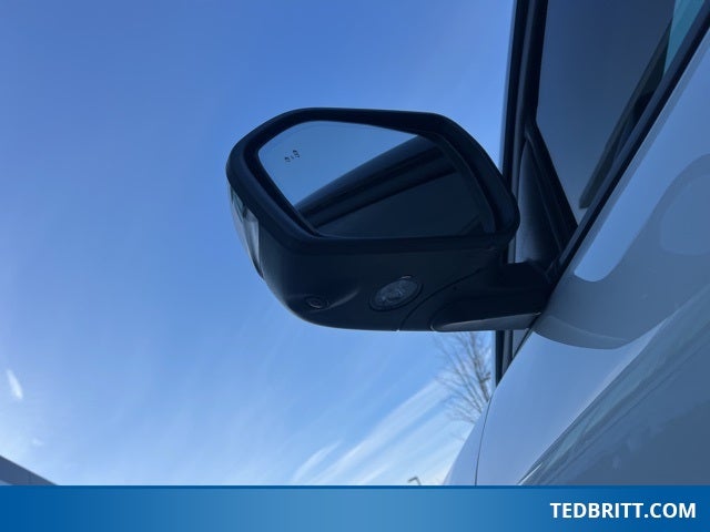 2025 Ford Explorer Platinum 3.0L EcoBoost V6 4WD | Pano Roof | 360 Camera