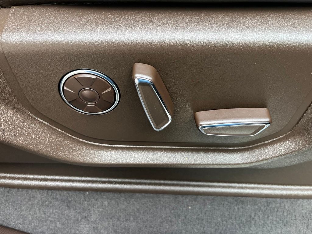 2022 Ford F-250SD King Ranch 4WD | Ultimate Pkg | Pano Roof | BLIS