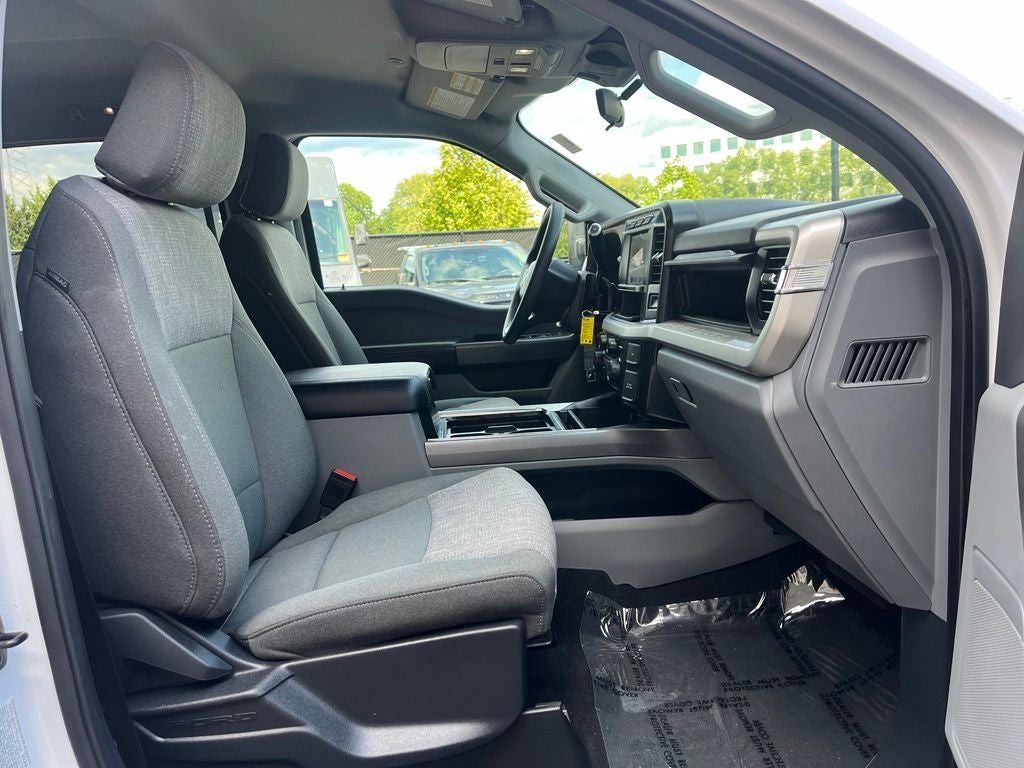 2024 Ford F-350SD XLT