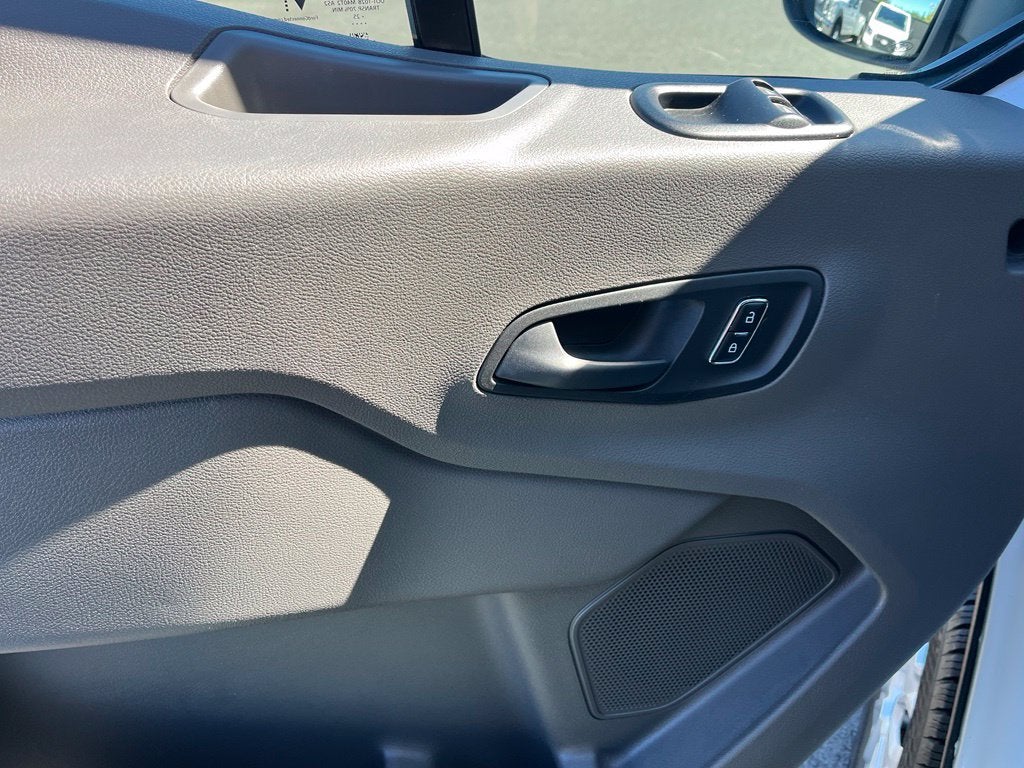 2025 Ford Transit-250 Base Low Roof Cargo Roof | CarPlay/Android Auto