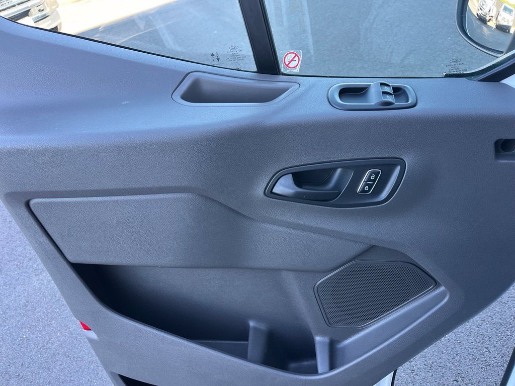2025 Ford Transit-250 Base | Low Miles | LKAS | CarPlay/Android | Remote Star