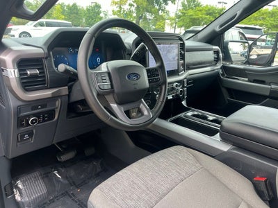 2025 Ford F-150 XLT 4WD | BLIS | Mobile Office | CarPlay/Android Auto