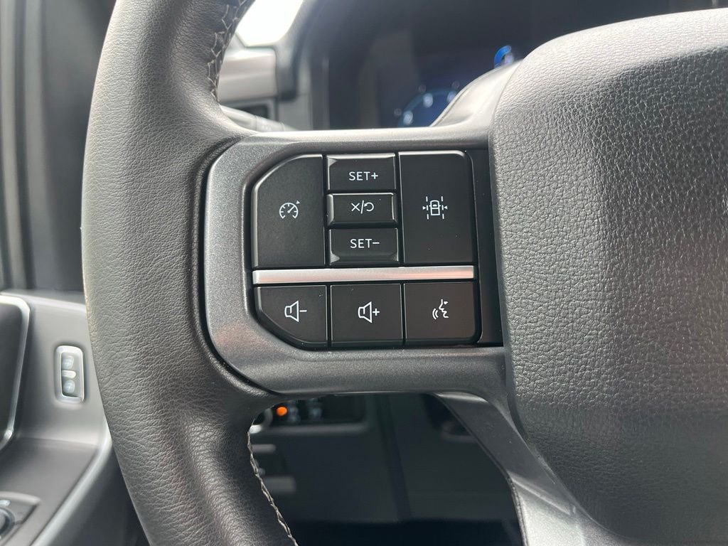 2025 Ford F-150 XLT 4WD | BLIS | Mobile Office | CarPlay/Android Auto