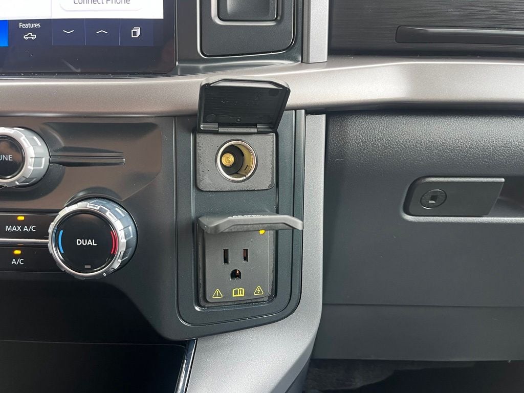 2025 Ford F-150 XLT 4WD | BLIS | Mobile Office | CarPlay/Android Auto