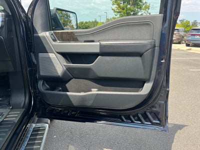 2023 Ford F-150 Lariat 4WD | Pano Roof |SYNC 4 | BLIS