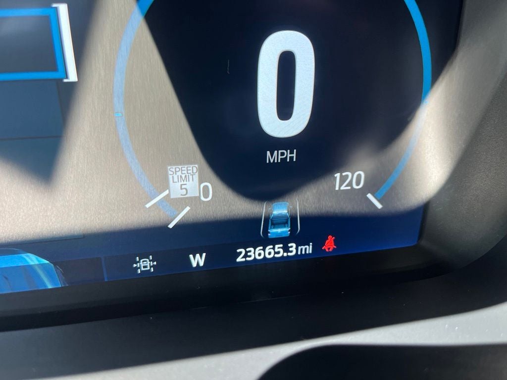 2023 Ford F-150 Lariat 4WD | Pano Roof |SYNC 4 | BLIS