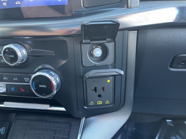 2022 Ford F-150 Platinum 4WD | Pano Roof | 360 Camera | Tow Tech Pkg