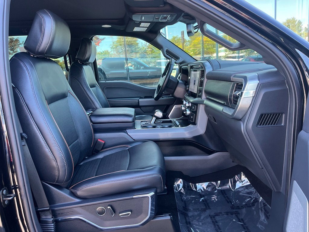2024 Ford F-150 Lariat 4WD | Pano Roof | 360 Cam | BLIS | BlueCruise Equi