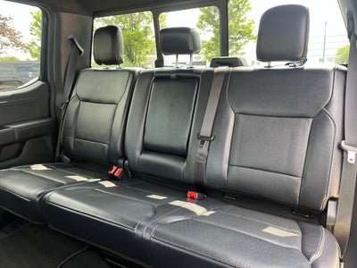 2024 Ford F-150 Lariat 4WD | Pano Roof | 360 Cam | Black Appear Pkg