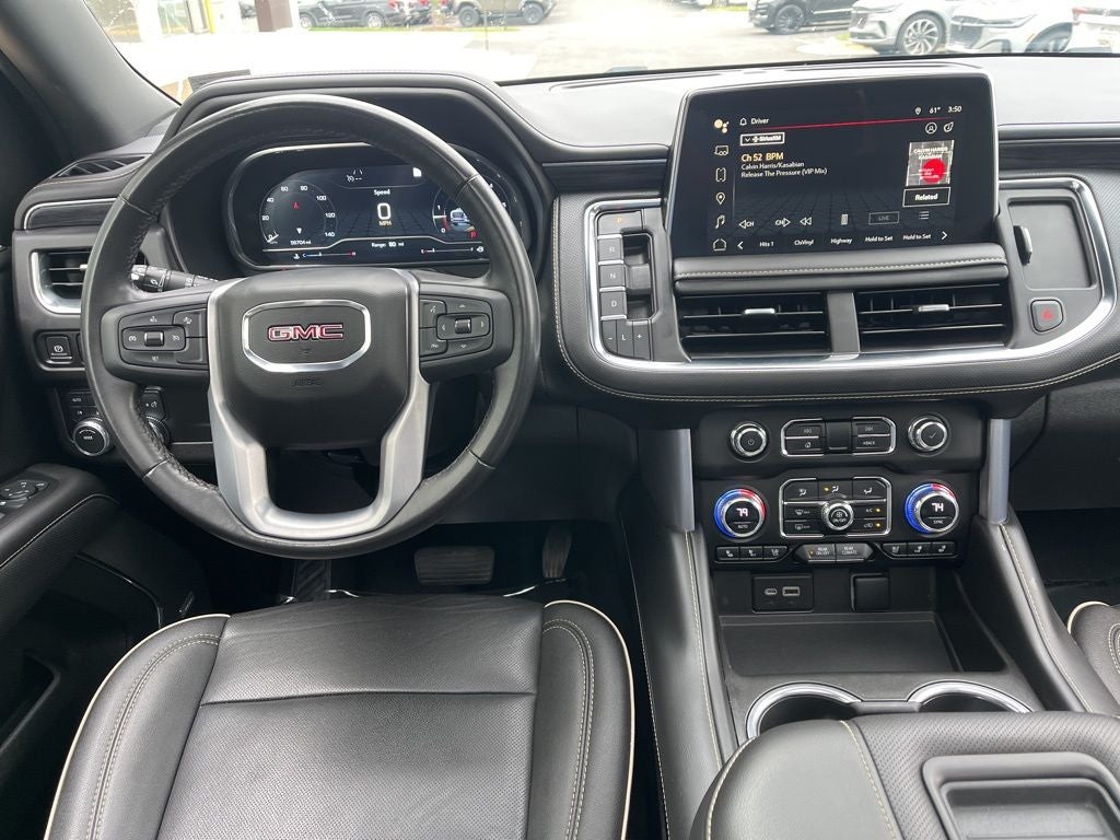 2023 GMC Yukon SLT 4WD | Dual Moonroof | 22" Gloss Black Wheels