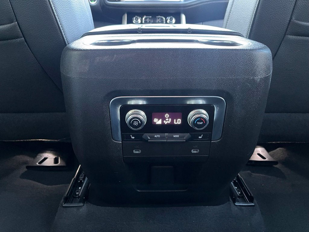 2022 GMC Yukon Denali 4WD | Pano Roof | 360 Cam | Premium Pkg | Max Tow