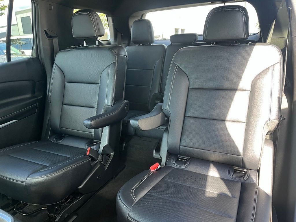 2026 Chevrolet Traverse LT | Remote Start | BLIS | Heated Front Seats |