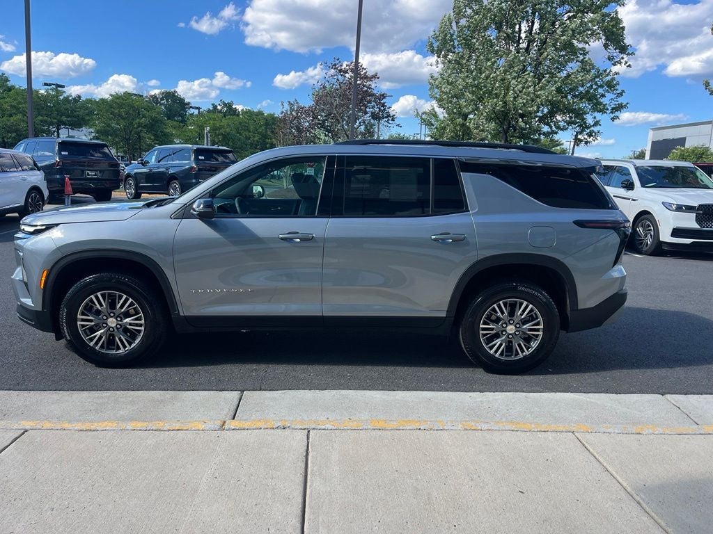 2026 Chevrolet Traverse LT | Remote Start | BLIS | Heated Front Seats |