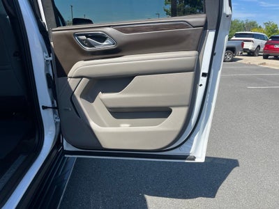 2023 Chevrolet Suburban LT 4WD | Pano Roof | 360 Cam | BLIS | Signature+ Pkg