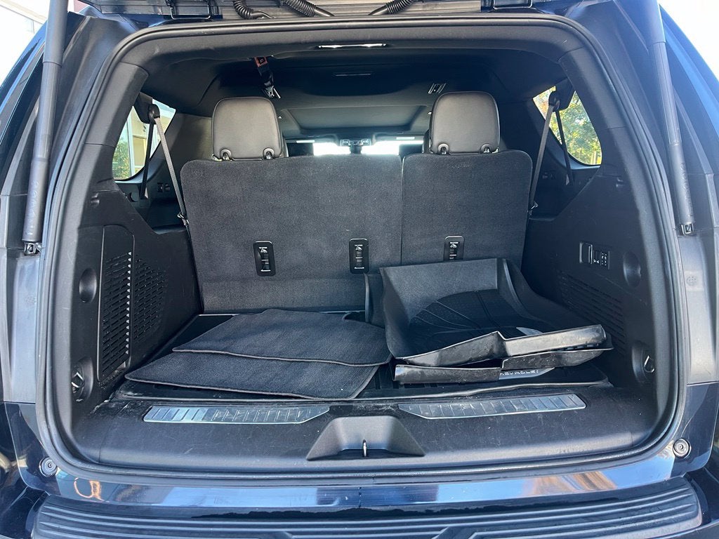2021 Chevrolet Suburban Premier 4WD | Moonroof | HUD | Htd/Vent Seats