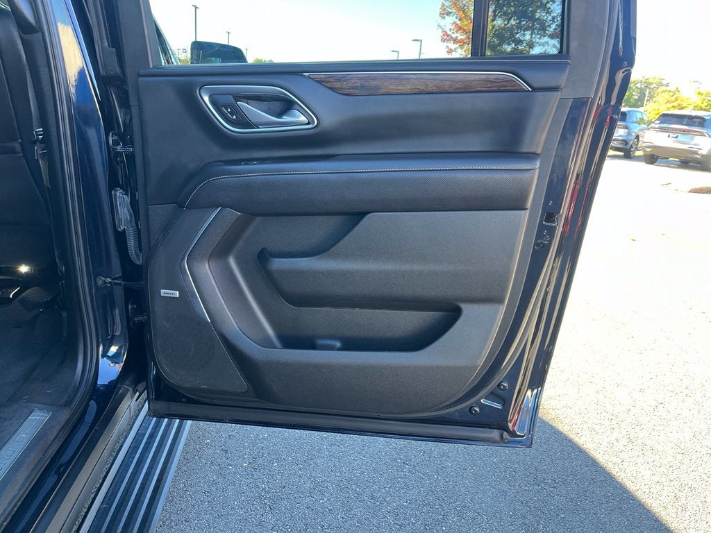 2021 Chevrolet Suburban Premier 4WD | Moonroof | HUD | Htd/Vent Seats