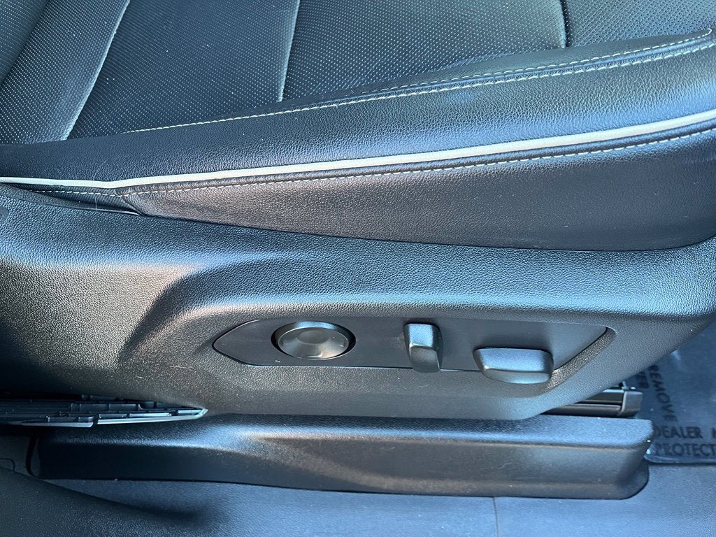 2021 Chevrolet Suburban Premier 4WD | Moonroof | HUD | Htd/Vent Seats