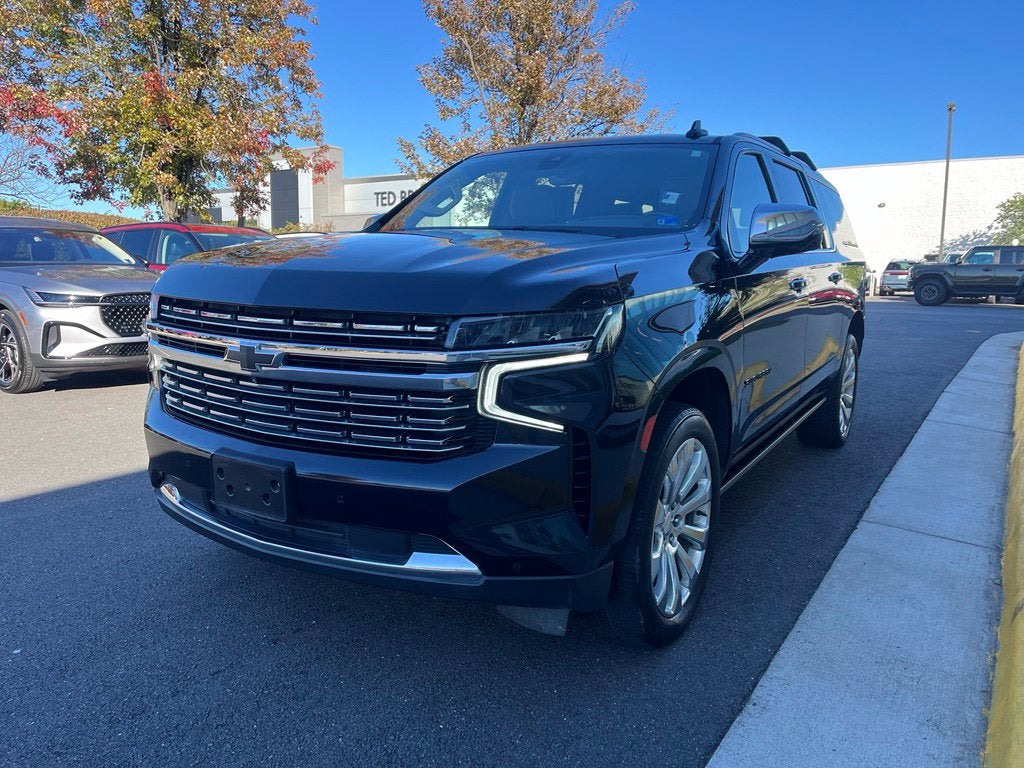 2021 Chevrolet Suburban Premier 4WD | Moonroof | HUD | Htd/Vent Seats