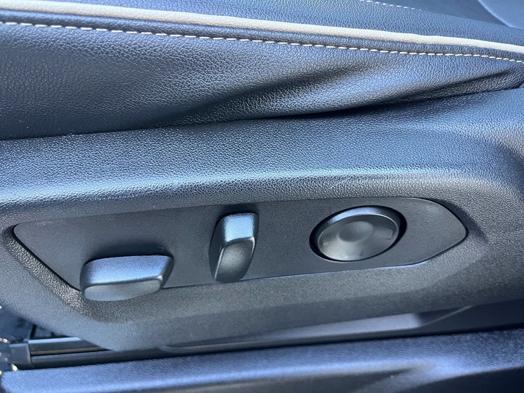 2021 Chevrolet Suburban Premier 4WD | Moonroof | HUD | Htd/Vent Seats