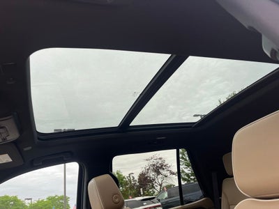 2022 Chevrolet Tahoe Premier 4WD | Pano Roof | BLIS | Max Trailering Pkg