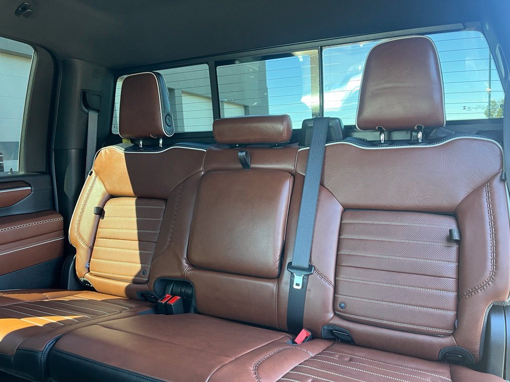 2026 GMC Sierra 3500HD Denali Ultimate 4WD | Pano Roof | 5th Wheel Pkg