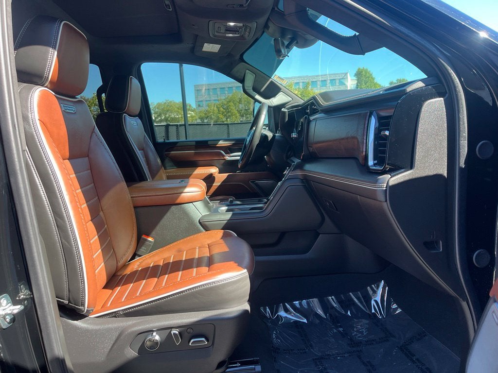 2026 GMC Sierra 3500HD Denali Ultimate 4WD | Pano Roof | 5th Wheel Pkg
