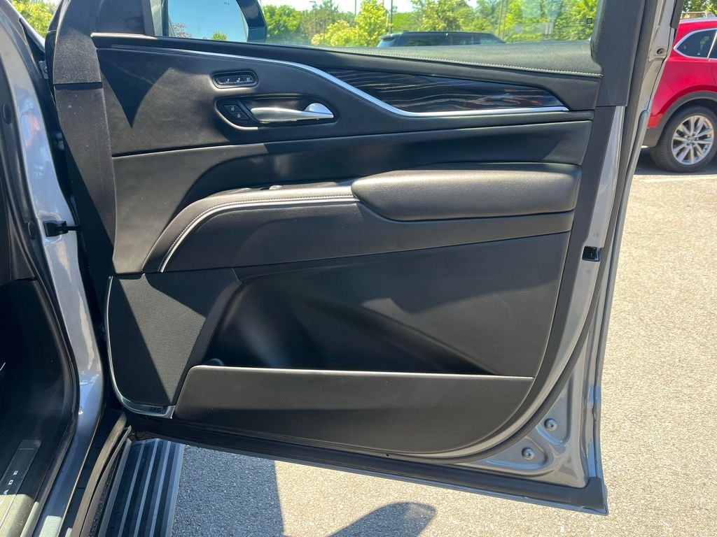 2022 Cadillac Escalade Sport 4WD | Touring Pkg | Rear Media Pkg | Supercruise