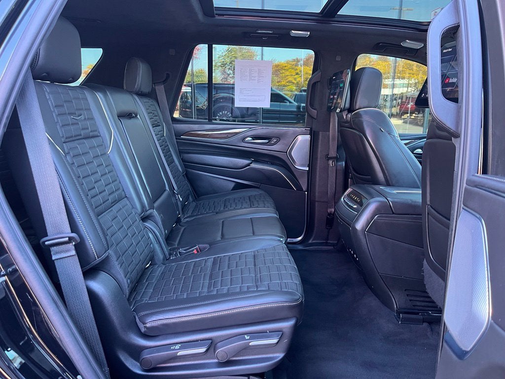 2022 Cadillac Escalade Sport Platinum 4WD | Pano Roof | HUD | Super Cruise