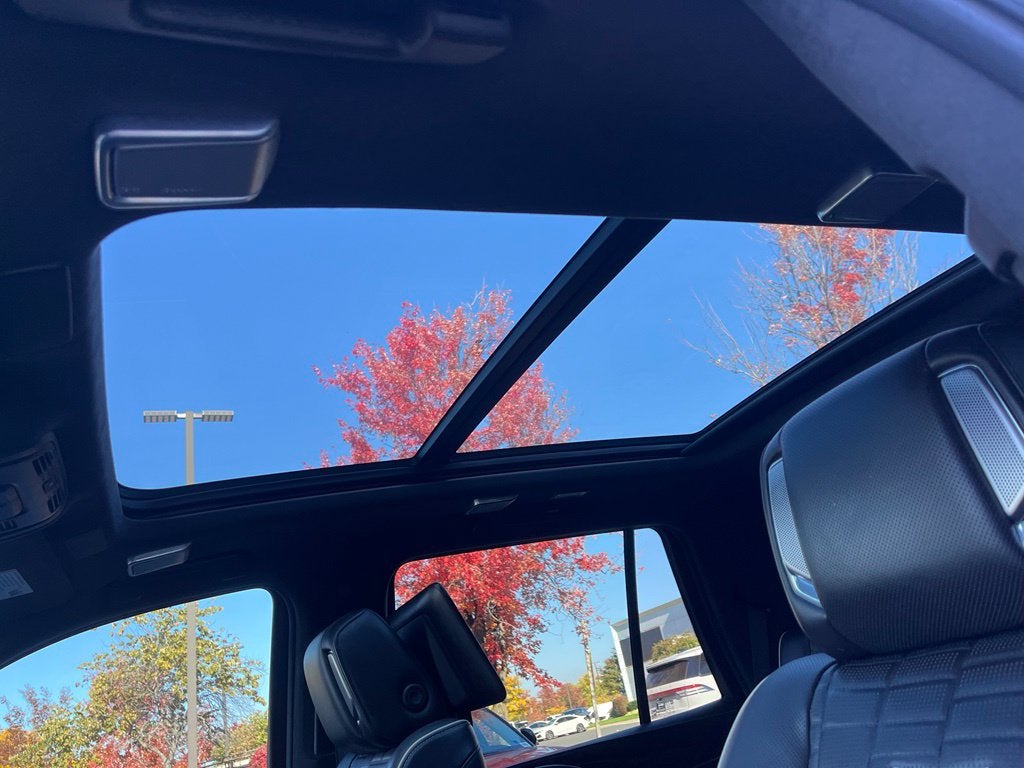 2022 Cadillac Escalade Sport Platinum 4WD | Pano Roof | HUD | Super Cruise