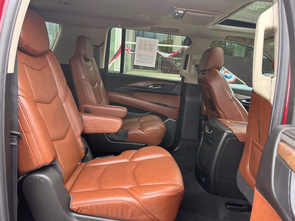 2018 Cadillac Escalade ESV Luxury 4WD | Nav | Mooroof | 360 Cam | BLIS | HUD