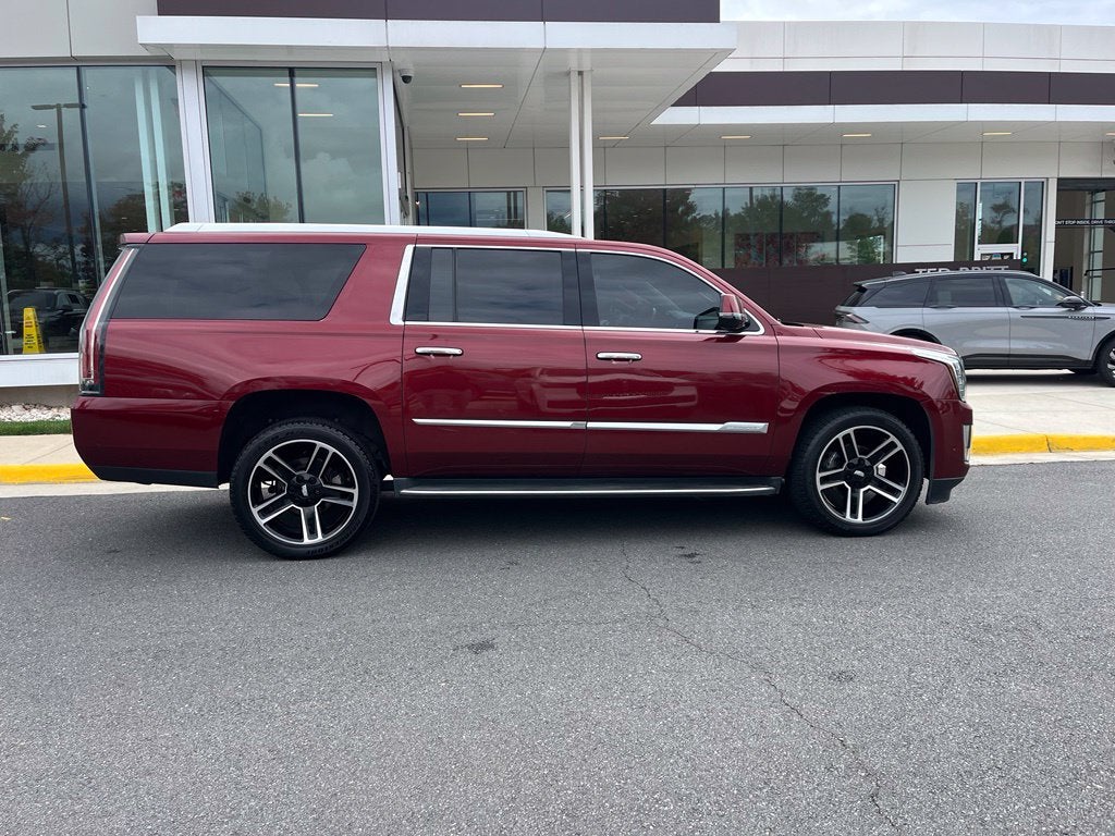 2018 Cadillac Escalade ESV Luxury 4WD | Nav | Mooroof | 360 Cam | BLIS | HUD