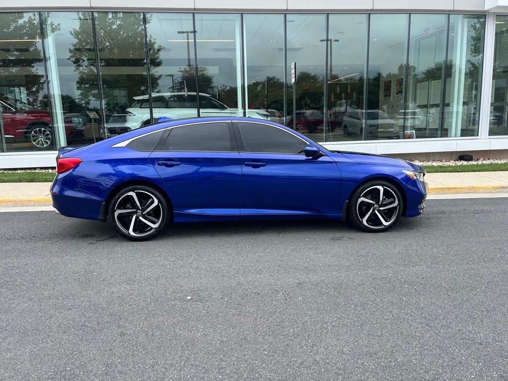 2020 Honda Accord Sport 2.0T | Moonroof | BLIS | Adaptive Cruise