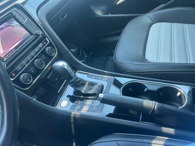 2018 Volkswagen Passat 3.6L V6 GT | Moonroof | Heated Seats