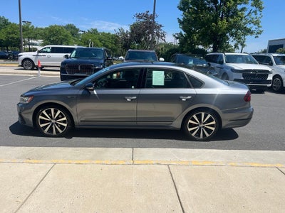 2018 Volkswagen Passat 3.6L V6 GT | Moonroof | Heated Seats