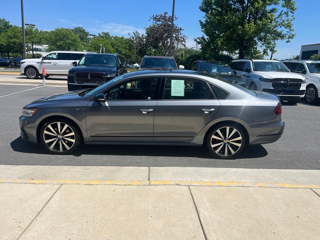 2018 Volkswagen Passat 3.6L V6 GT | Moonroof | Heated Seats