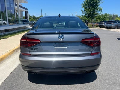 2018 Volkswagen Passat 3.6L V6 GT | Moonroof | Heated Seats