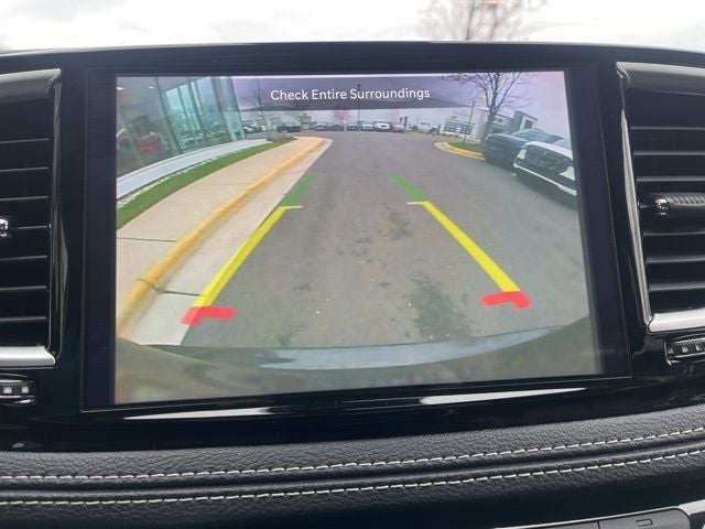 2023 Chrysler Pacifica Hybrid Touring L | Safety Pack | Adaptive Cruise | Remote Start |