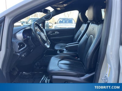 2021 Chrysler Pacifica Hybrid Touring L | 360 Camera | BLIS | | S Appear Pkg