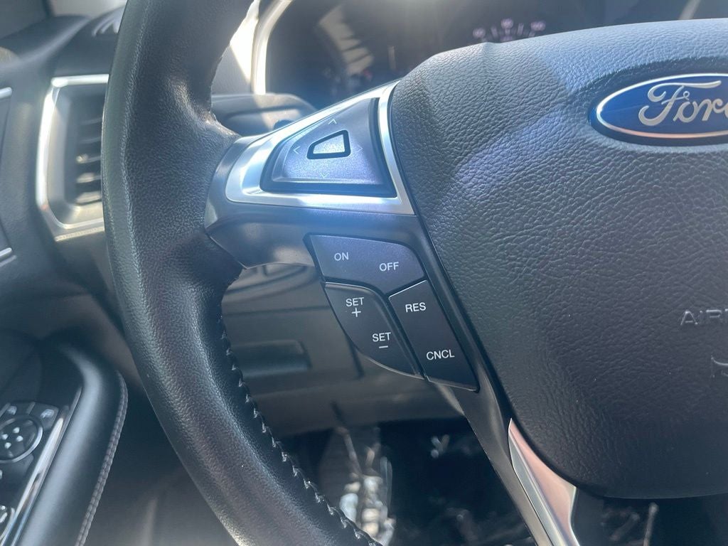2017 Ford Edge Titanium | Nav | BLIS | Tech Pkg | Power Liftgate | Leather