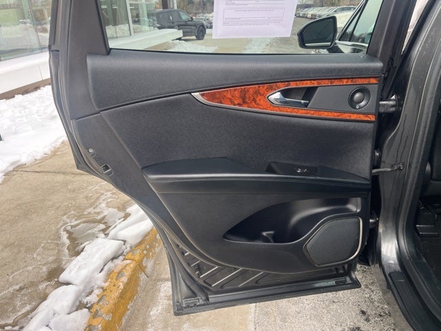 2019 Lincoln Nautilus Reserve | Pano Roof | 360 Cam | Tech Pkg | Trailer Tow Pkg