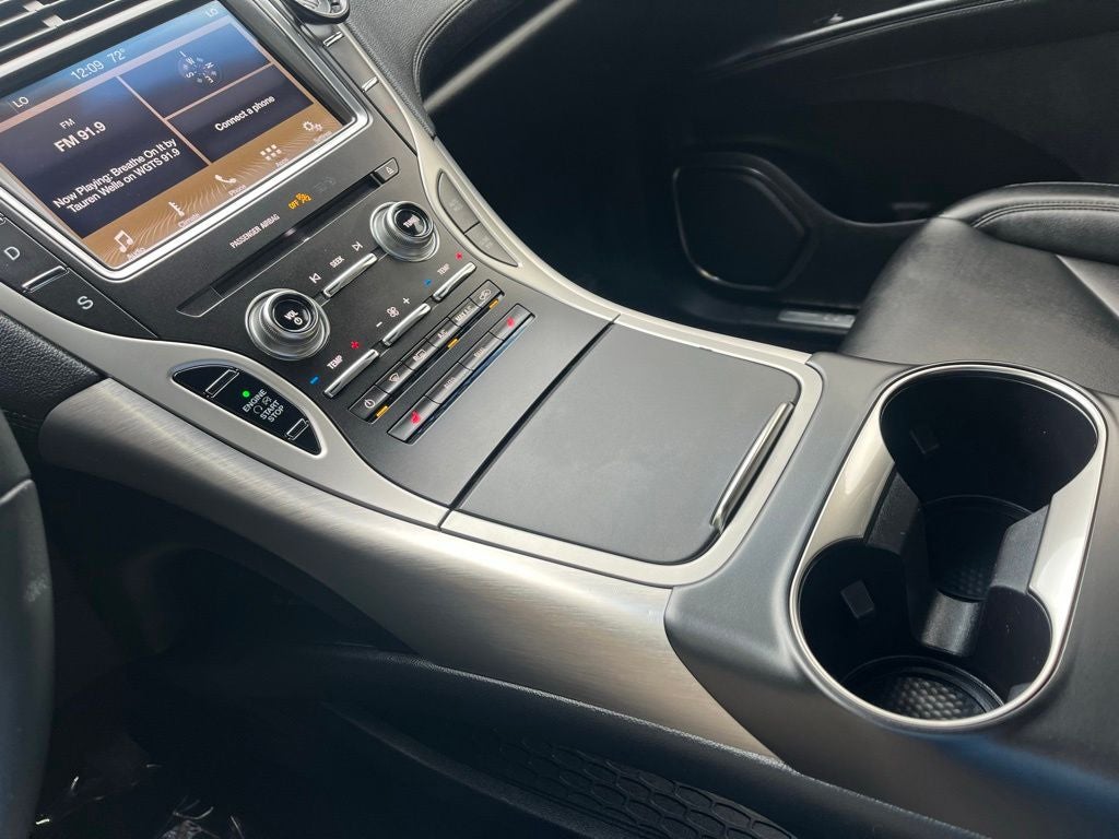 2019 Lincoln Nautilus Standard AWD | CarPlay/Andriod Auto | BLIS | Heated Seats