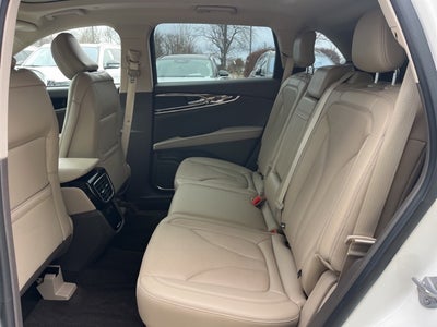 2022 Lincoln Nautilus Reserve AWD | Pano Roof | BLIS | HTD/ Vent Front Seats
