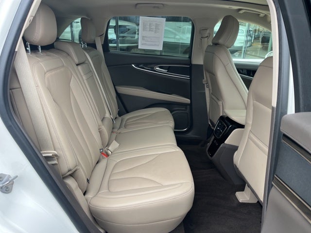 2022 Lincoln Nautilus Reserve AWD | Pano Roof | BLIS | HTD/ Vent Front Seats