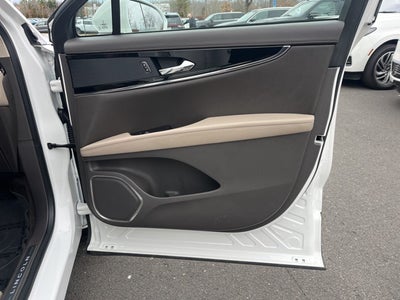 2022 Lincoln Nautilus Reserve AWD | Pano Roof | BLIS | HTD/ Vent Front Seats