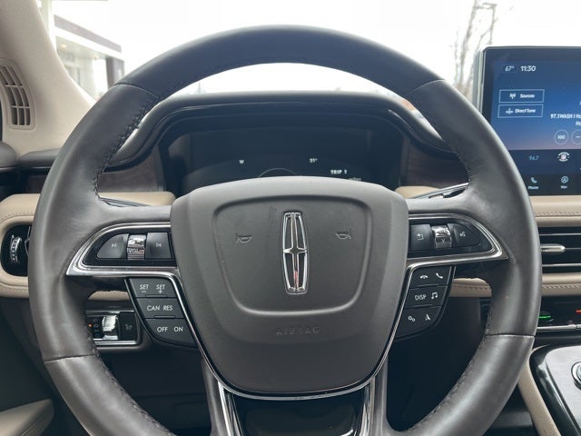 2022 Lincoln Nautilus Reserve AWD | Pano Roof | BLIS | HTD/ Vent Front Seats