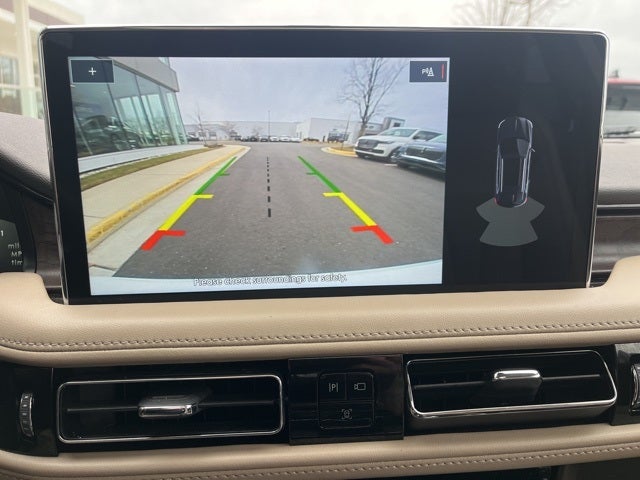 2022 Lincoln Nautilus Reserve AWD | Pano Roof | BLIS | HTD/ Vent Front Seats