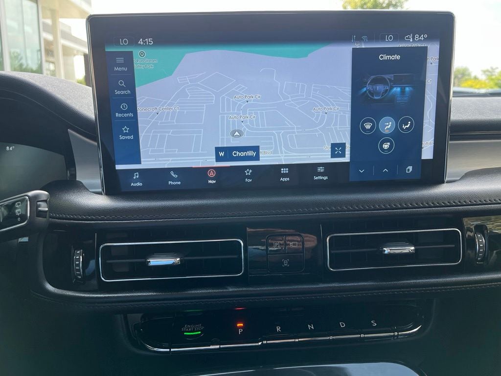2023 Lincoln Nautilus Reserve AWD | Pano Roof | BLIS | Luxury Package